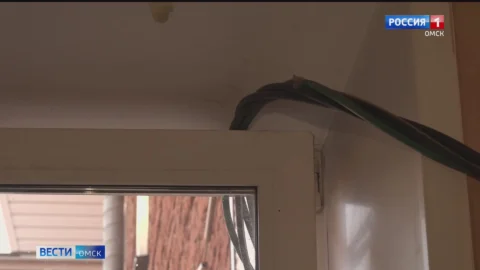 В Омске угроза нависла над жителями многоэтажки на проспекте Мира