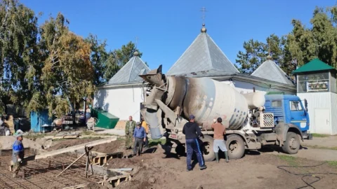 В Омской области продолжается строительство храма святителя Луки Крымского