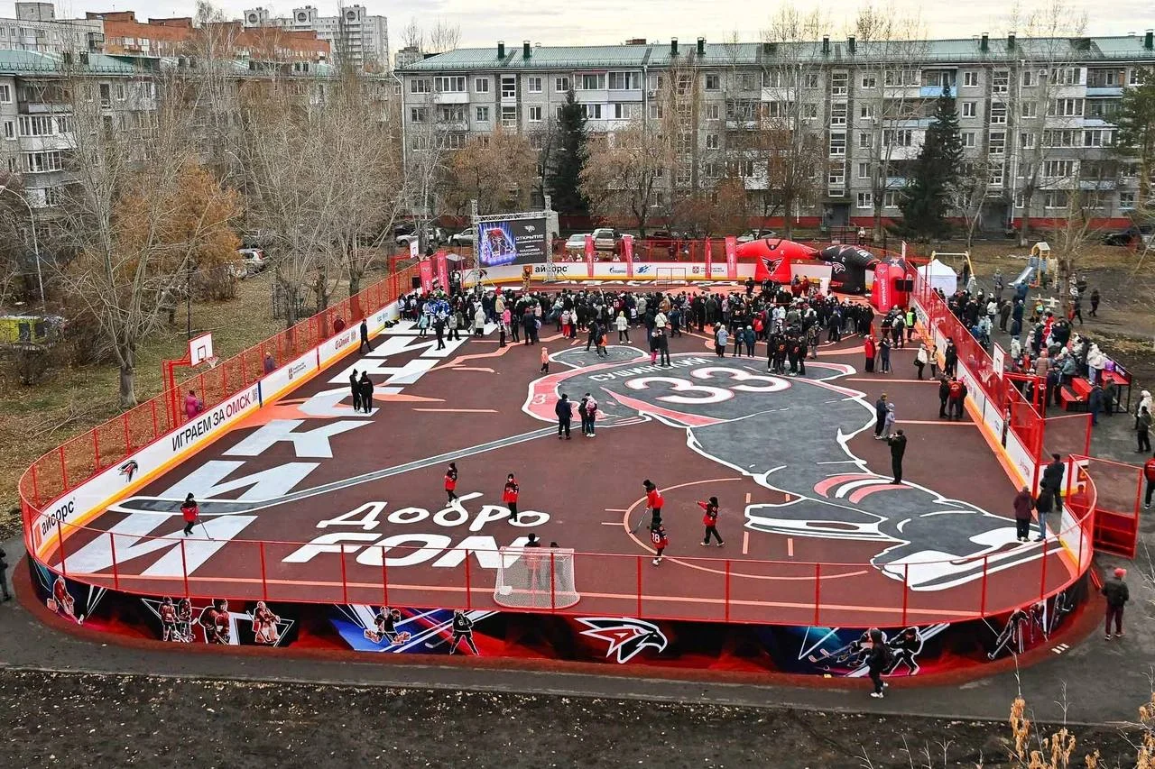 В Омске открылась хоккейная коробка имени М. Ю. Сушинского