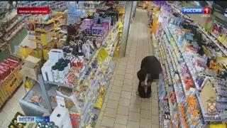 Омичи заранее начали готовиться к новому году, только закупаются бесплатно
