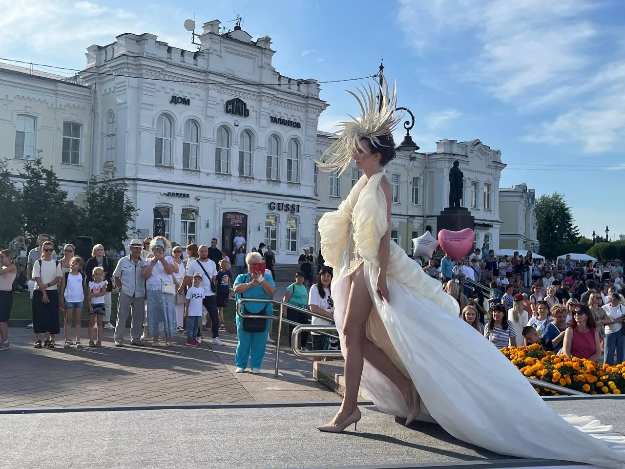 В Омске в областном Конгресс-Холле стартует Международный фестиваль моды