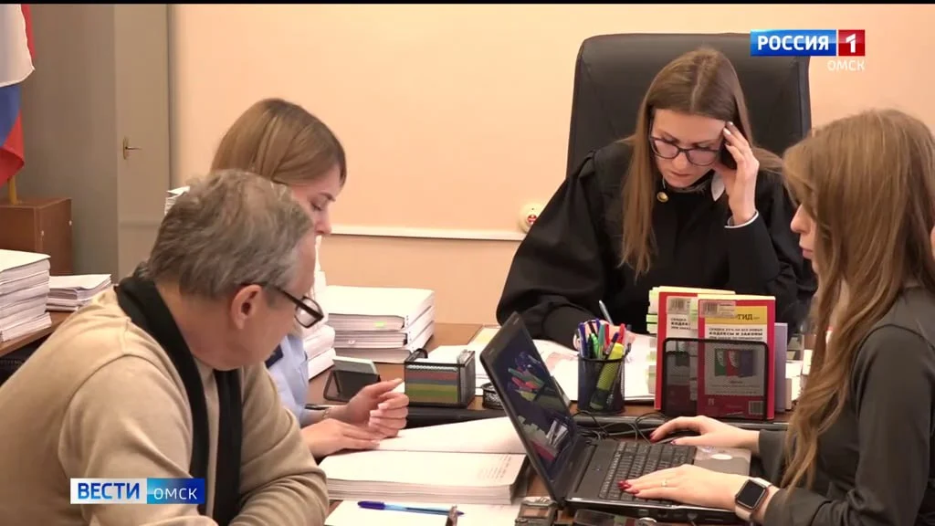 В Омске бывшую заведующую пищеблоком психбольницы оштрафовали на 5 млн рублей за получение взяток