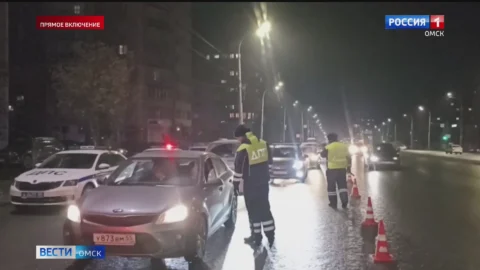 Омич врезался в двух школьниц и скрылся с места ДТП