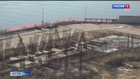 В Омске скандальную стройку на Пригородной улице могут возобновить