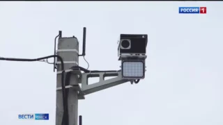 Дорожные камеры в Омске научились видеть машины с выключенными фарами