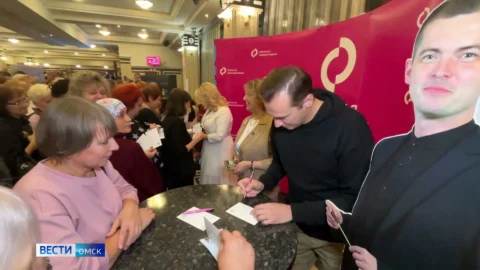 Перед началом концерта «Омское время» гостей ждал настоящий сюрприз