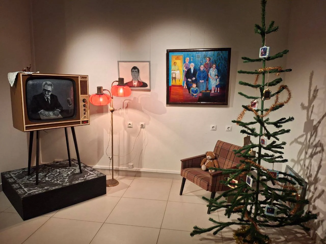 ГТРК «Иртыш» подготовила фотозону для выставки «ПодЕЛЬники»