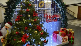 Около 7 тыс. детей бесплатно посетят Губернаторские ёлки