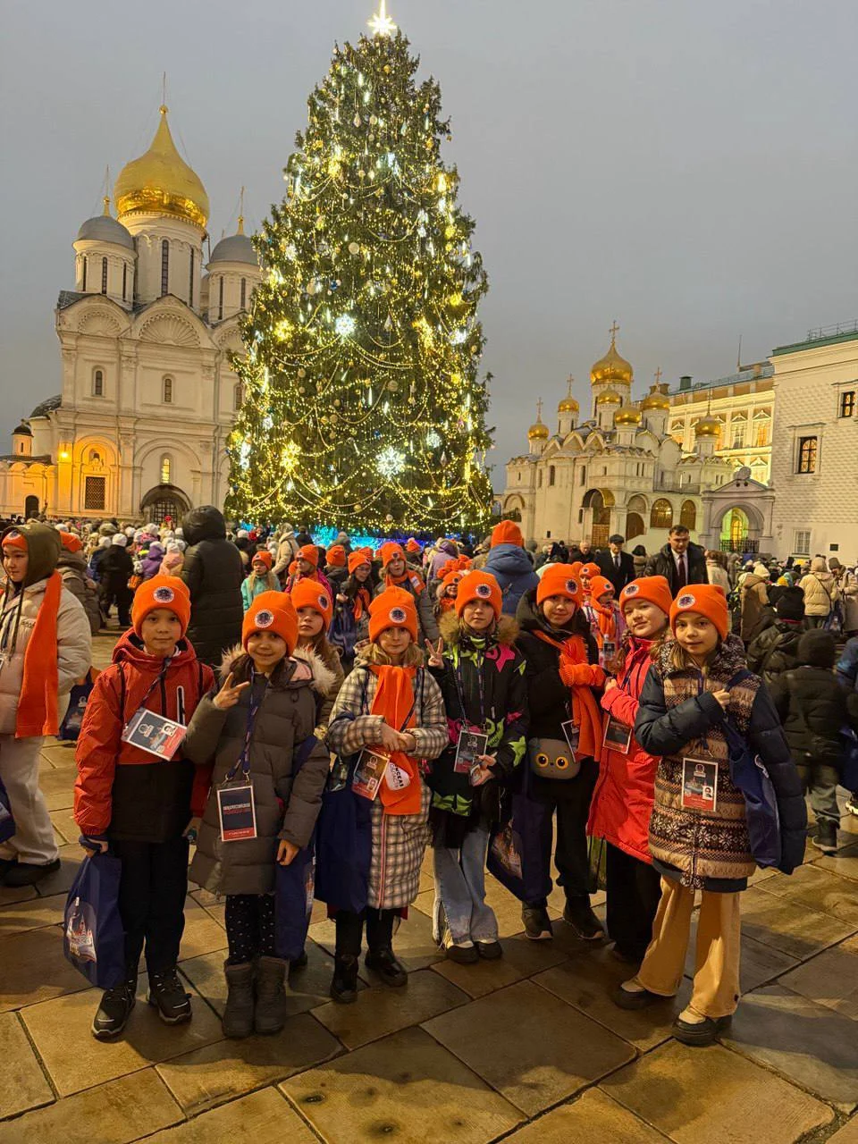 56 юных омичей в этом году побывали на Кремлёвской ёлке