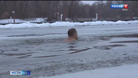 Отсутствие льда на водоемах вызвало сложности у омских моржей