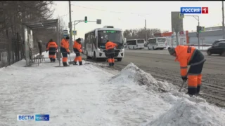 Омск приходит в себя после сильной метели