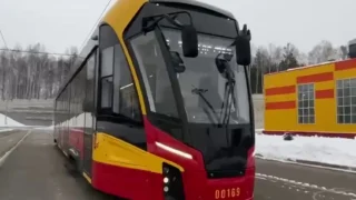 В Свердловской области тестируют первый в России междугородний беспилотный трамвай