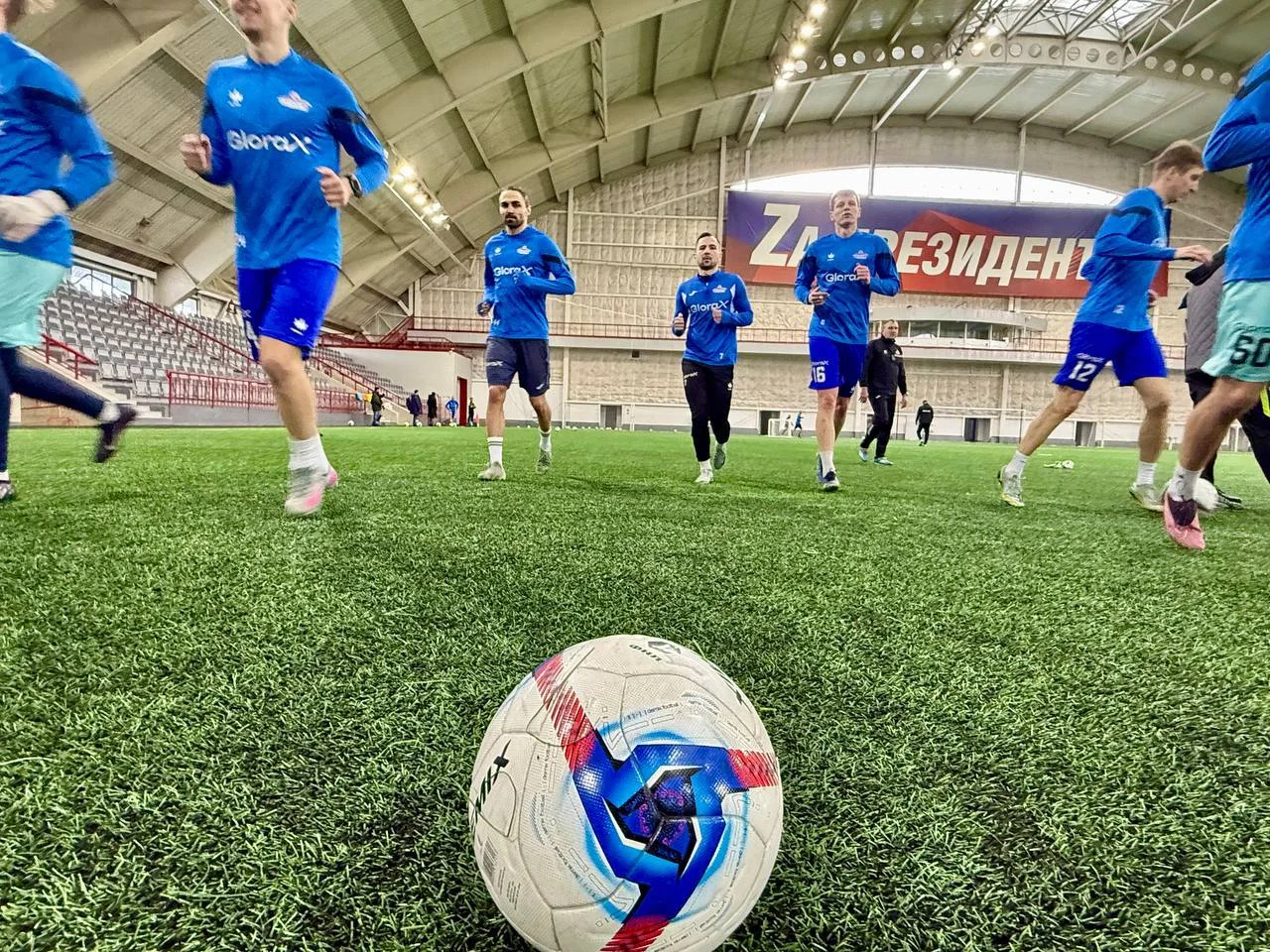 Воспитанники омского футбола пополнили команду «Иртыш»