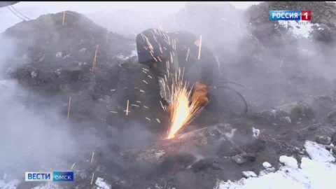 Глава региона потребовал минимизировать сроки устранения коммунальных аварий в морозы