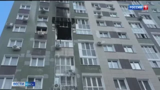 Подъезд в многоэтажке на улице Взлетной превратился в ледяную пещеру после пожара