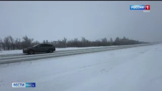 В Омской области ограничили движение на федеральных и региональных трассах