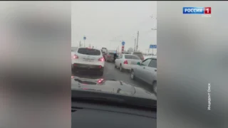 Дракой автомобилистов на мосту у Телецентра теперь занимается Следственный комитет