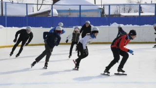 С 2026 года в Омской области стартует программа «Земский тренер»