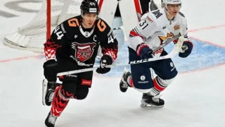 В Омске «Авангард» сыграет с «Металлургом»