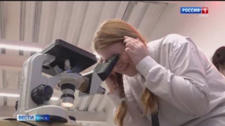 В Омске в рамках всероссийской акции Движения Первых прошёл интерактивный День науки