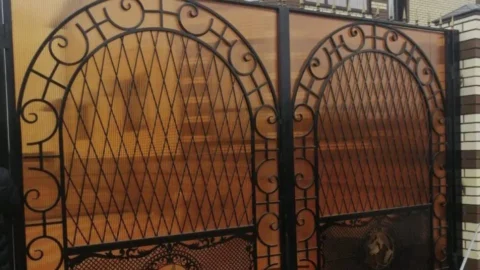 В Омске будут судить экс-главу регионального УФСИН за взятки и преступления на работе