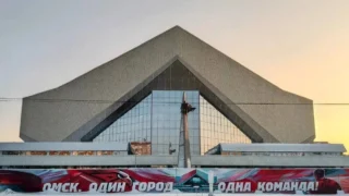 Глава региона показал, как выглядит СКК им. Блинова во время ремонта