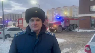 В Омске предварительной причиной пожара в Кузьминках стало неосторожное обращение с огнем