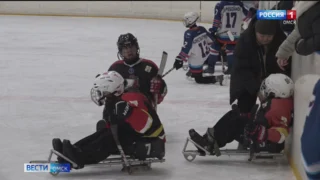 В Омске состоялся юнифайд-матч по следж-хоккею
