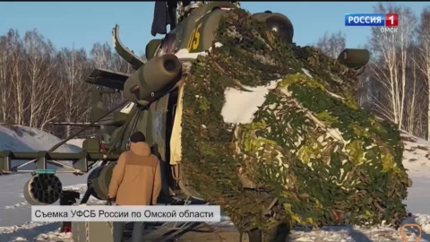 Следственный комитет России опубликовал видео проверки показаний на месте с аэродрома Омск-Северный