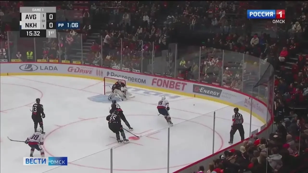 Омский «Авангард» обыграл «Нефтехимик» на выезде