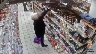 Омич обокрал продуктовые магазины