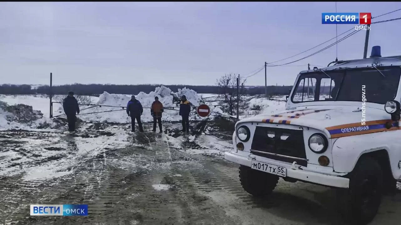 В Омской области начинают закрывать ледовые переправы