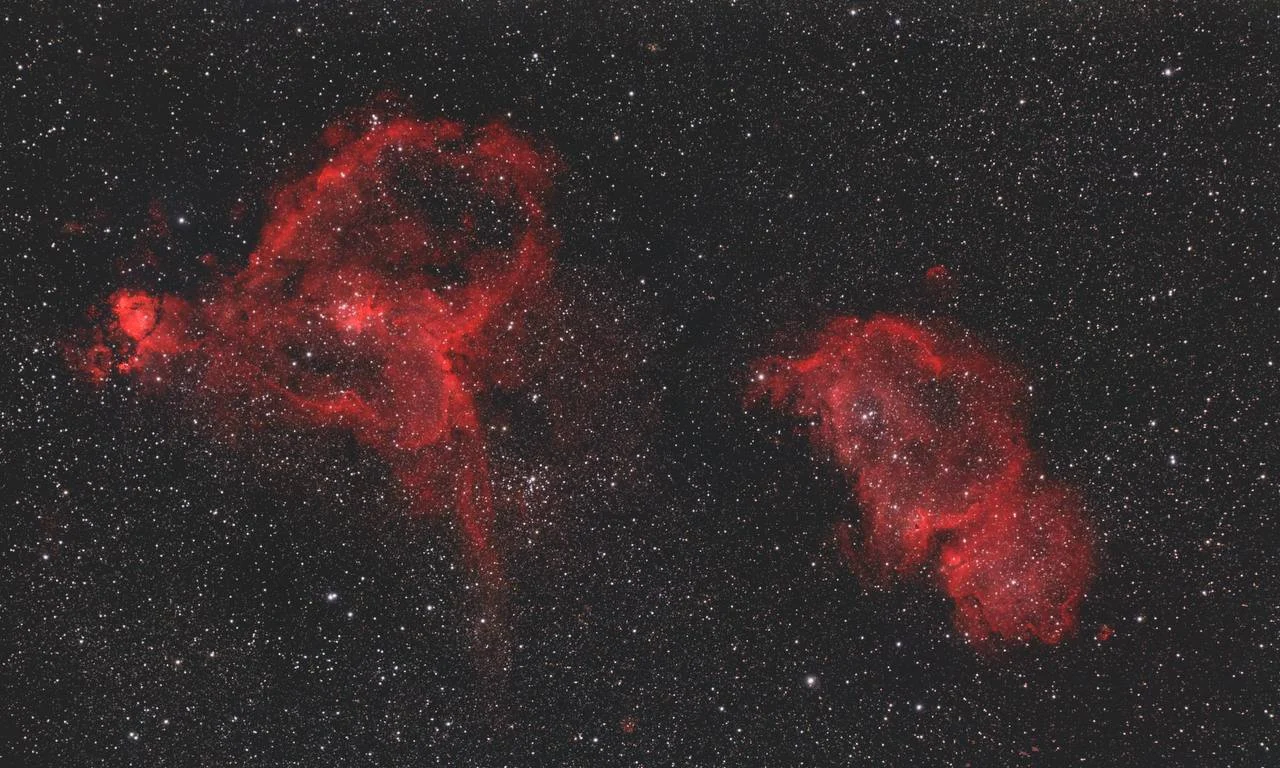 Астрофотограф запечатлел космический букет к 8 Марта