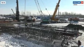 На Северном обходе возводят опоры моста через Иртыш