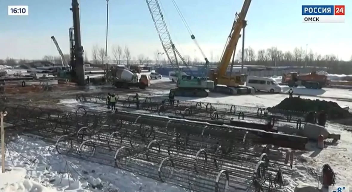 На Северном обходе возводят опоры моста через Иртыш