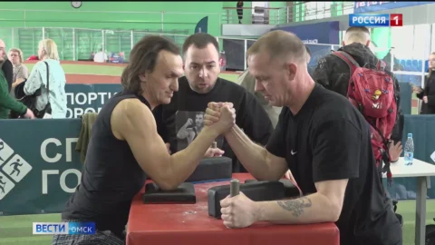 В Омске впервые прошёл фестиваль спорта среди ветеранов СВО «Состязания храбрых»