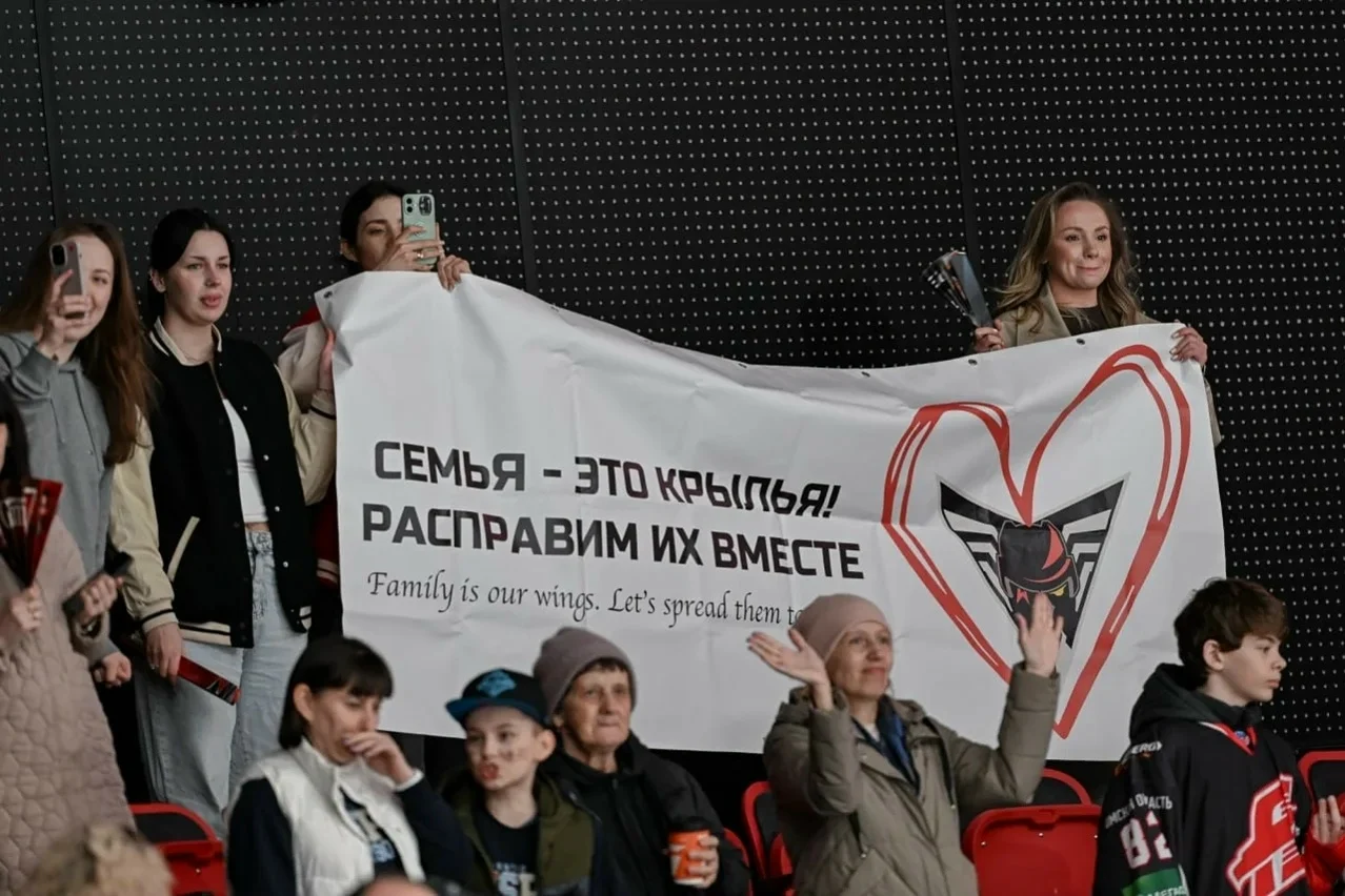 ХК «Омские Крылья» вышел во второй раунд плей‑офф