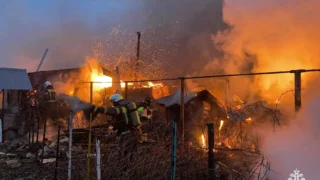 В Омской области шесть человек спасены при пожаре