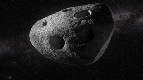 К Земле летит астероид «Бог Хаоса» размером с три футбольных поля