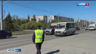 Из 200 омских автобусов с нарушениями ездят больше половины