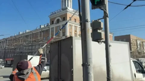 Дорожные службы Омска уже перешли на летний режим работы