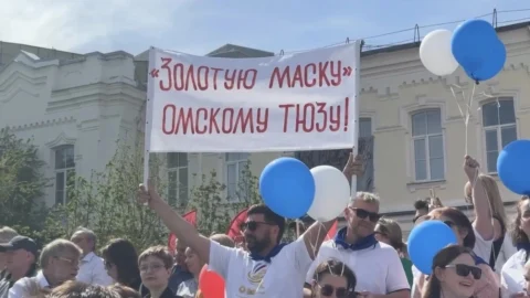 Коллектив Омского ТЮЗа принял участие в открытии «Пешеходного Любинского»