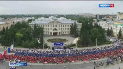 Омичи снова выстроят большой триколор на «ВелоОмск‑2026»
