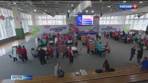 В Омске продолжается прием заявок на молодежную премию губернатора Омской области