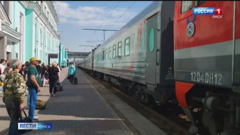 В Омск после путешествия по Сибири вернулись пассажиры патриотического поезда-круиза