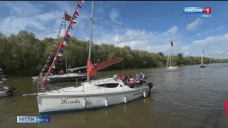 Бессмертный полк прошёл в Омске и на воде