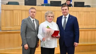 Коллектив Омской филармонии наградили орденом «За заслуги в культуре и искусстве»