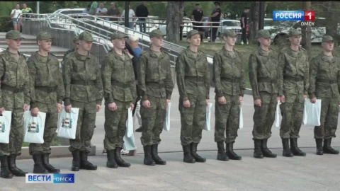 В Омске состоялись торжественные проводы призывников