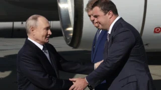 В Омск прибыл Президент России Владимир Путин