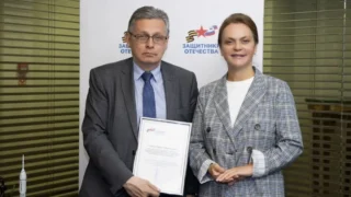 Рифат Сабитов отмечен благодарностью фонда «Защитники Отечества» за высокий профессионализм и поддержку участников специальной военной операции 